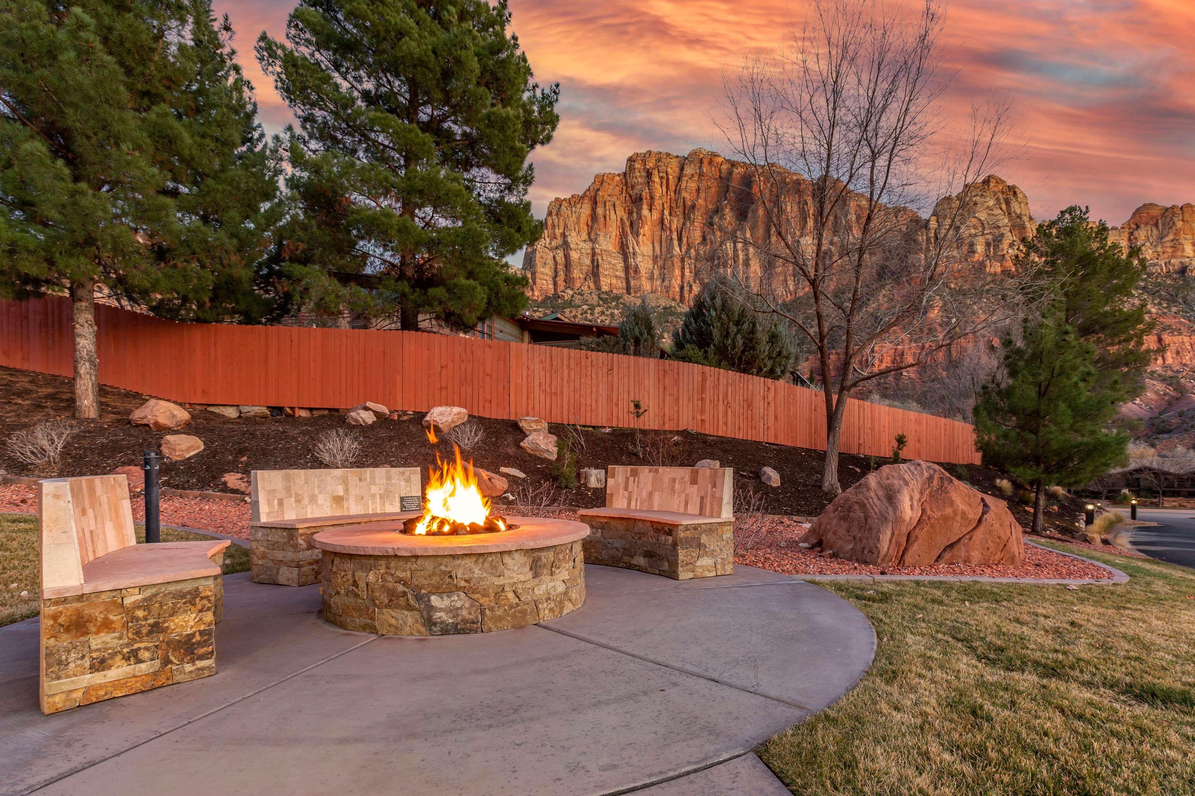 Best Western Plus Zion Canyon Inn & Suites Springdale Eksteriør bilde